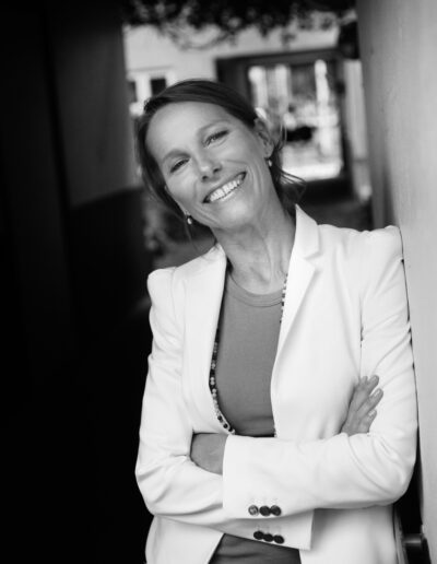 Tania Ellis
