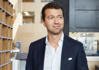Sweco-chef til PFA: Sælg Tesla-aktier – Ansvarlighed forretning i en urolig tid